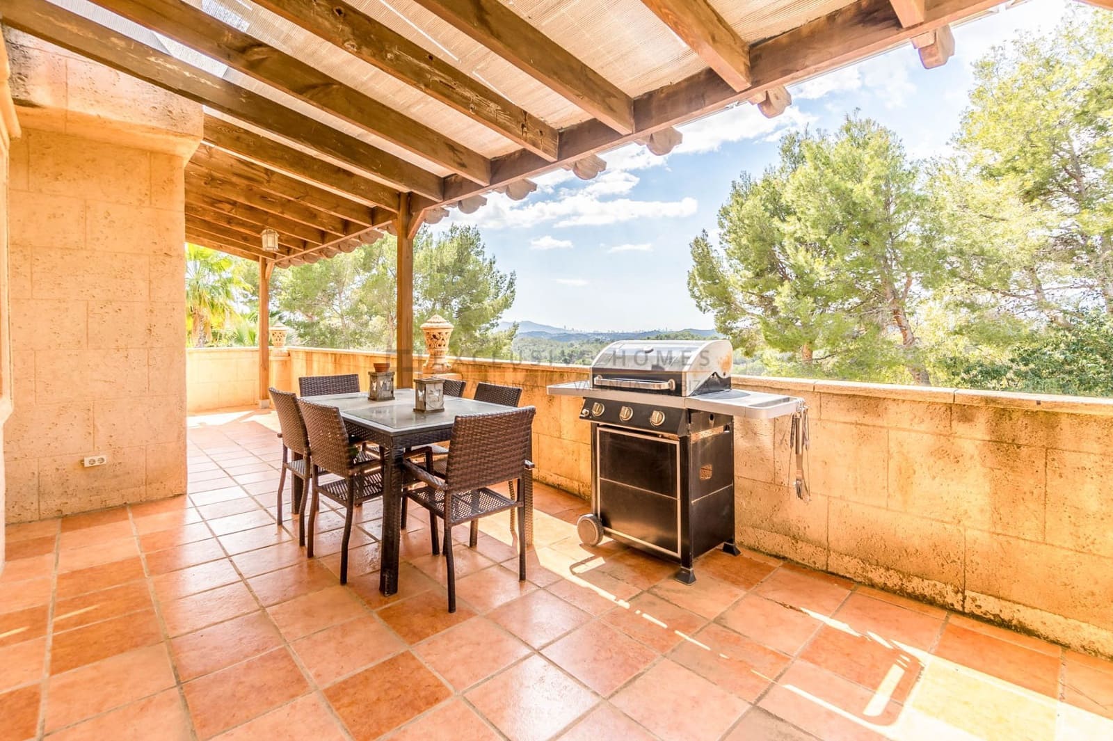 4 bedroom Villa for sale in Altea la Vella with pool garage - € 632,000 (Ref: 8905058)