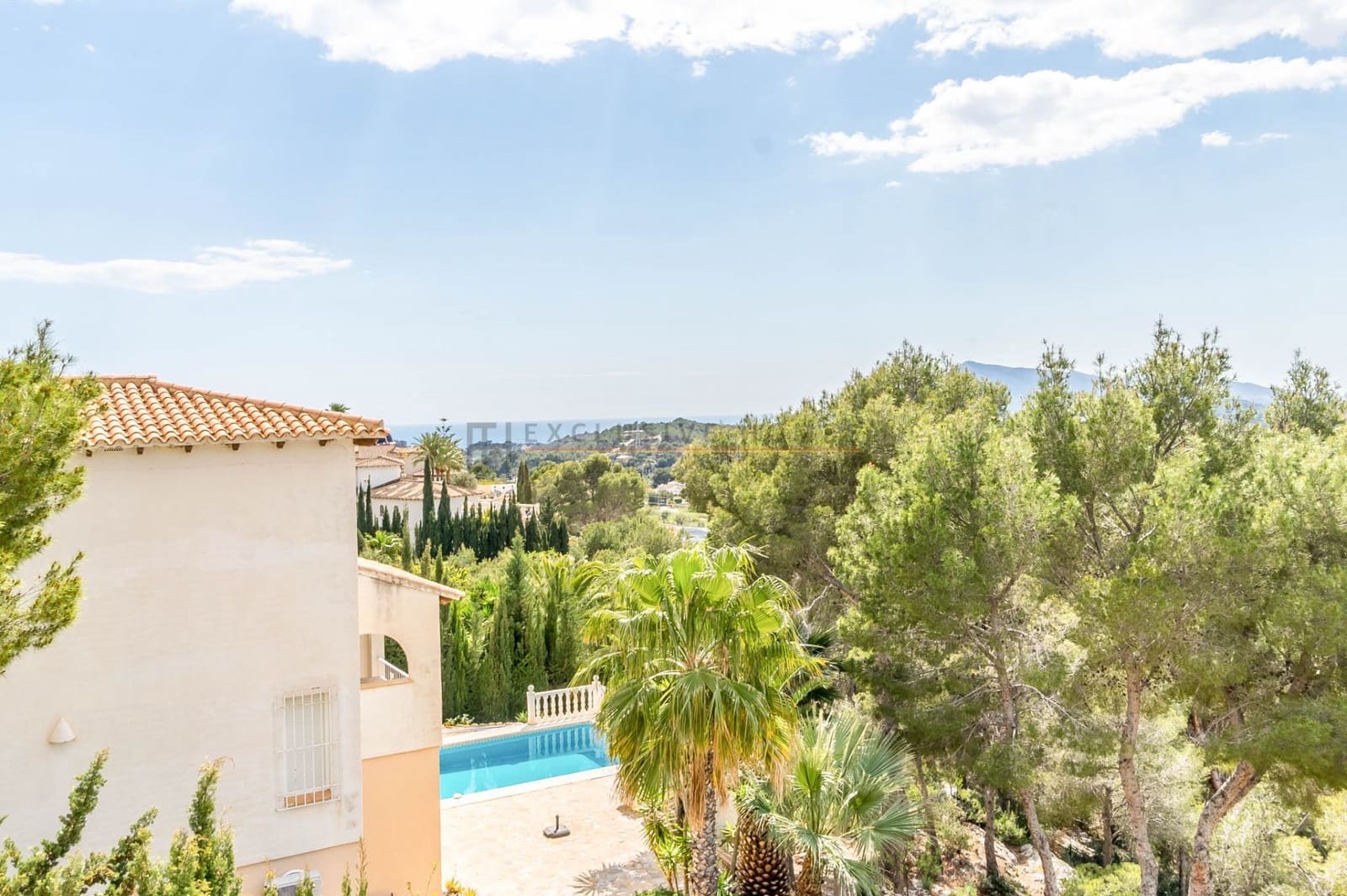 4 bedroom Villa for sale in Altea la Vella with pool garage - € 632,000 (Ref: 8905058)