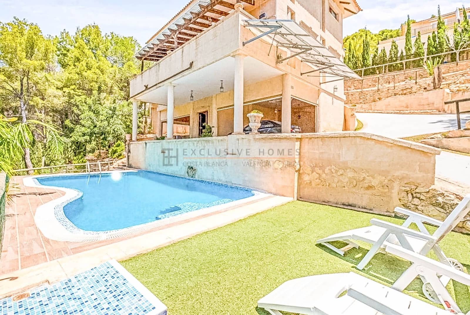 4 bedroom Villa for sale in Altea la Vella with pool garage - € 632,000 (Ref: 8905058)