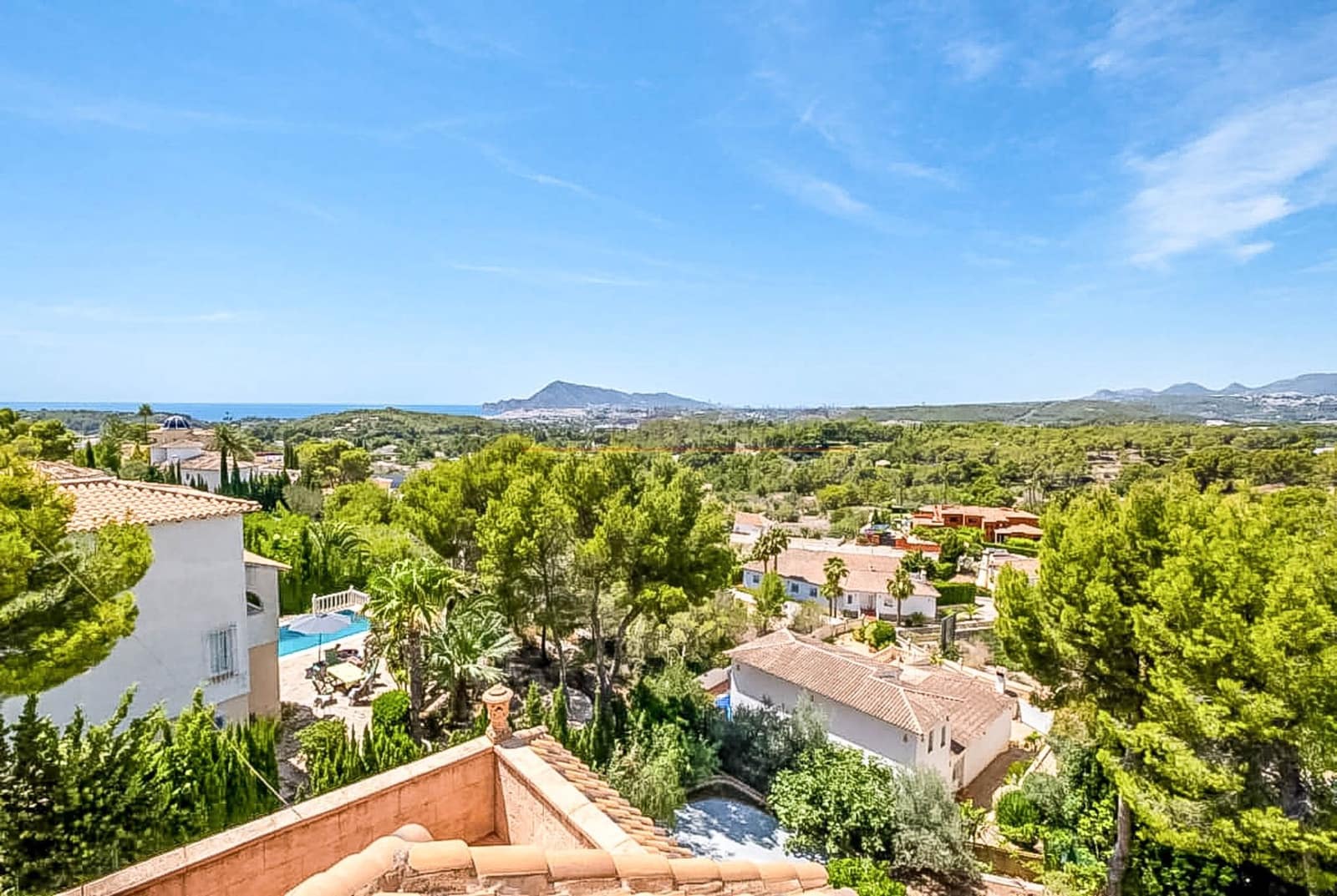 4 bedroom Villa for sale in Altea la Vella with pool garage - € 632,000 (Ref: 8905058)
