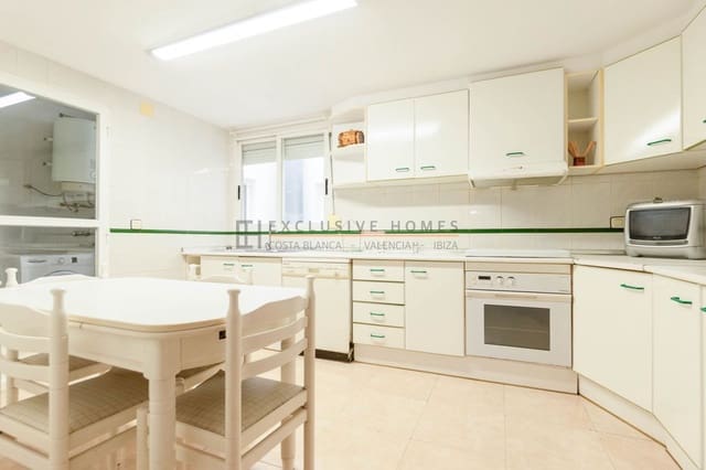 3 soverom Leilighet til salgs i Alfaz del Pi / L'Alfàs del Pi med garasje - € 249 000 (Ref: 9938604)