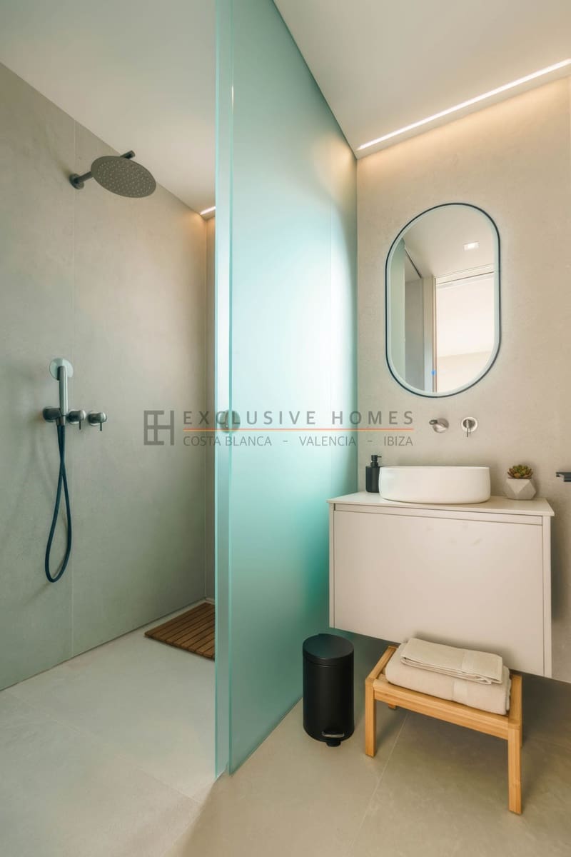 5 chambre Villa/Maison à vendre à Calpe / Calp avec piscine garage - 1 550 000 € (Ref: 9938605)