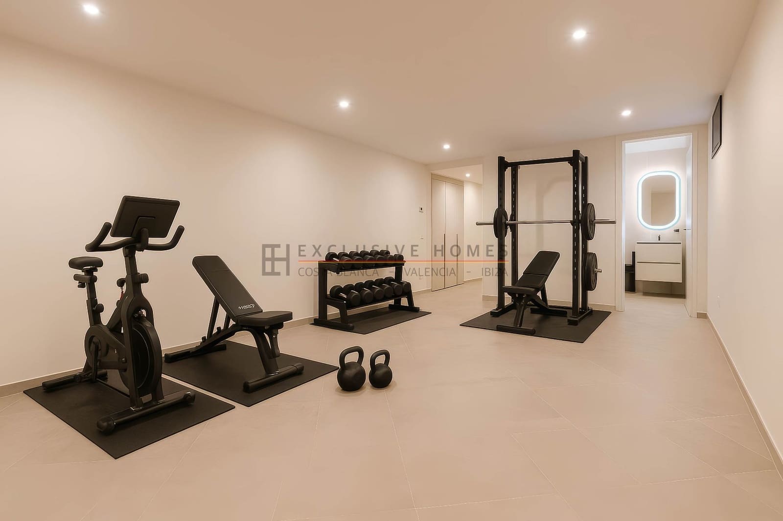 5 chambre Villa/Maison à vendre à Calpe / Calp avec piscine garage - 1 550 000 € (Ref: 9938605)