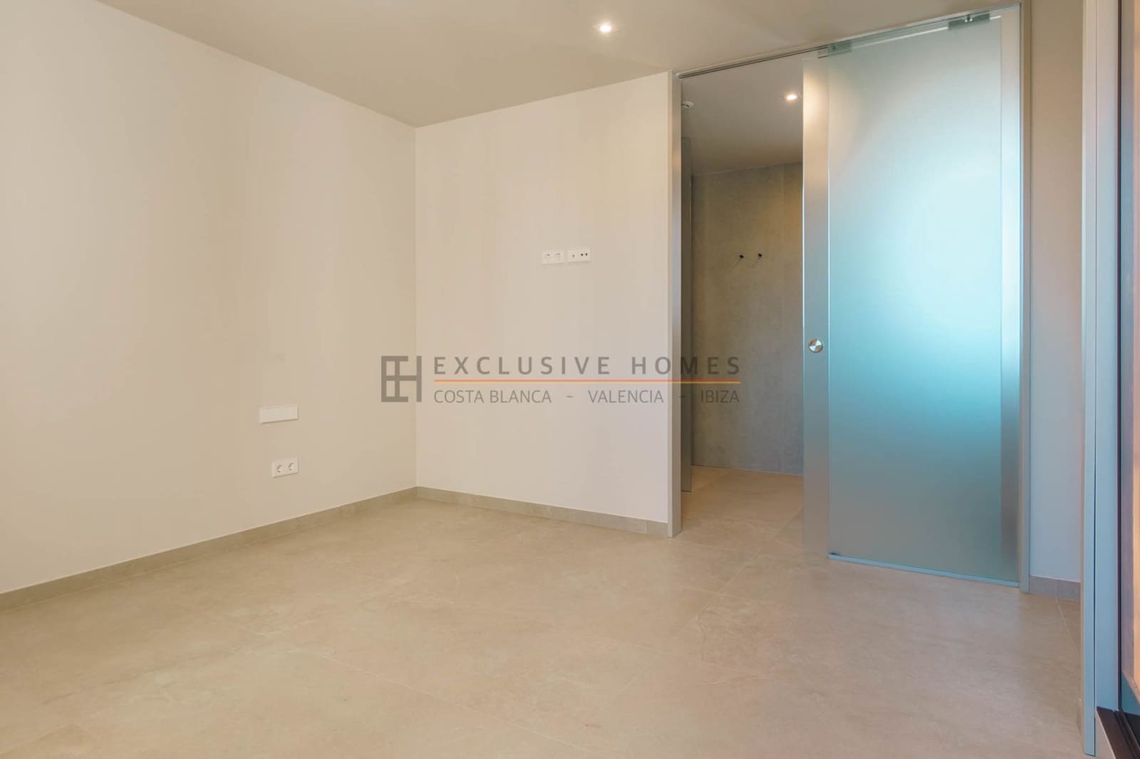 5 chambre Villa/Maison à vendre à Calpe / Calp avec piscine garage - 1 550 000 € (Ref: 9938605)
