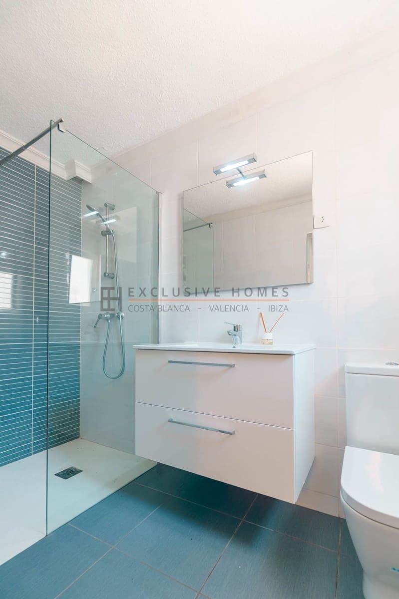 4 sypialnia Willa na sprzedaż w Albir z basenem garażem - 795 000 € (Ref: 9938607)