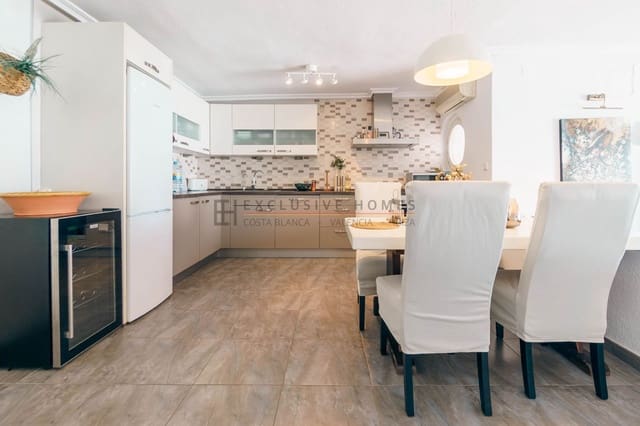 4 sypialnia Willa na sprzedaż w Albir, Alfaz del Pi / L'Alfàs del Pi z basenem garażem - 795 000 € (Ref: 9938607)