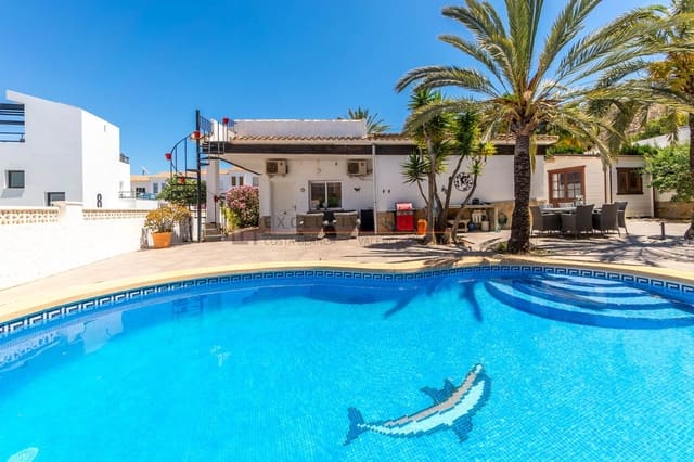 4 sypialnia Willa na sprzedaż w Albir, Alfaz del Pi / L'Alfàs del Pi z basenem garażem - 795 000 € (Ref: 9938607)