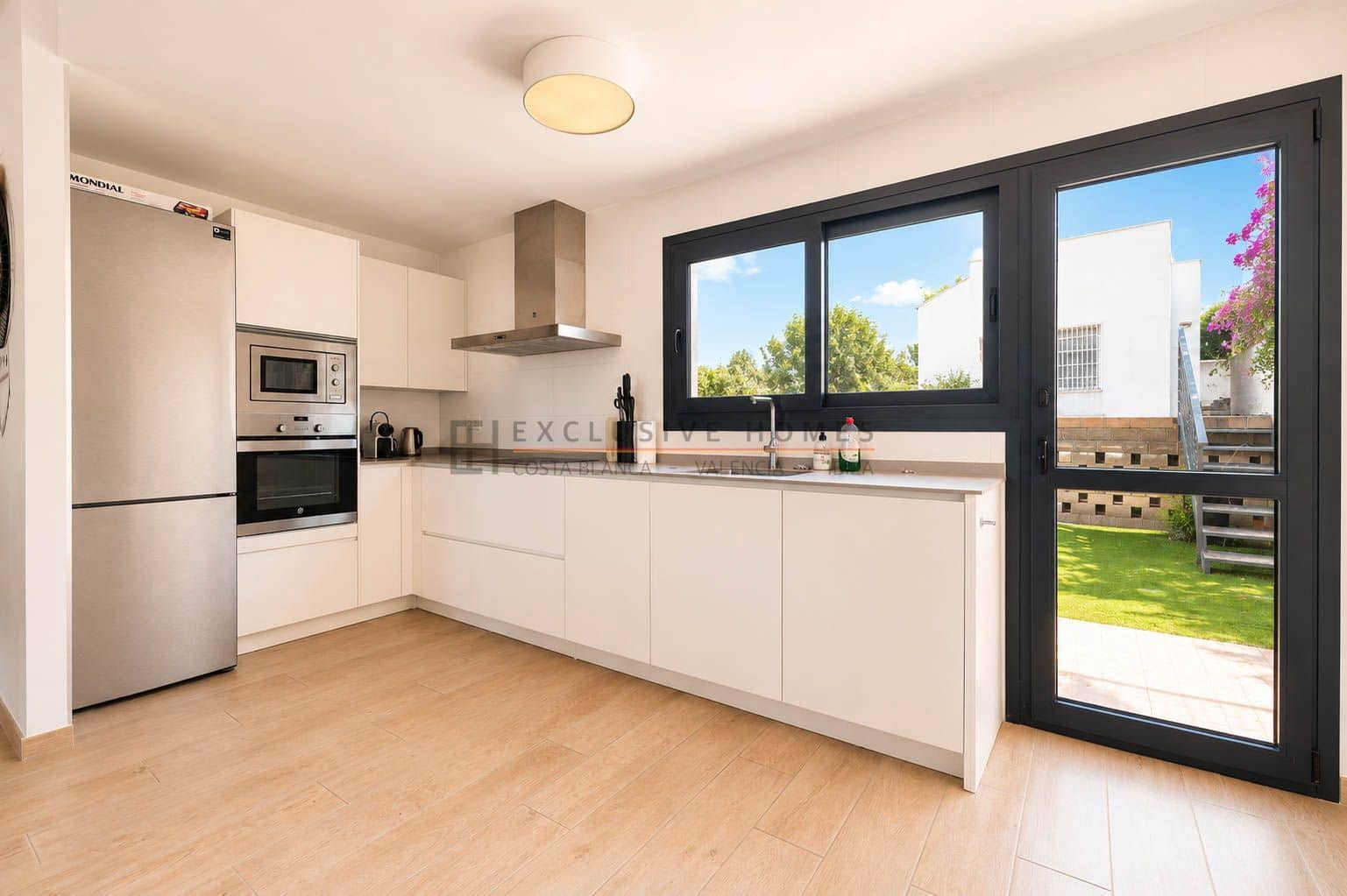 3 soveværelse Byhus til salg i Albir med swimmingpool garage - € 495.000 (Ref: 9938608)