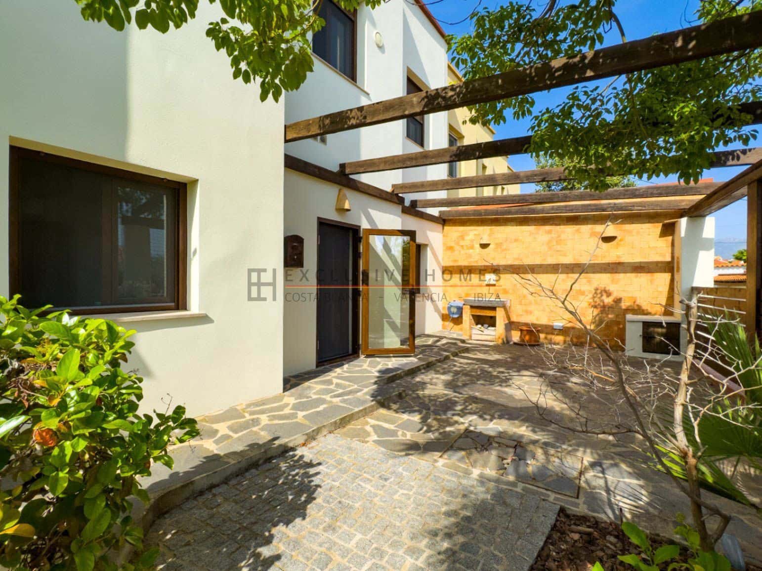 4 soverom Villa til salgs i Albir med svømmebasseng garasje - € 925 000 (Ref: 9938610)