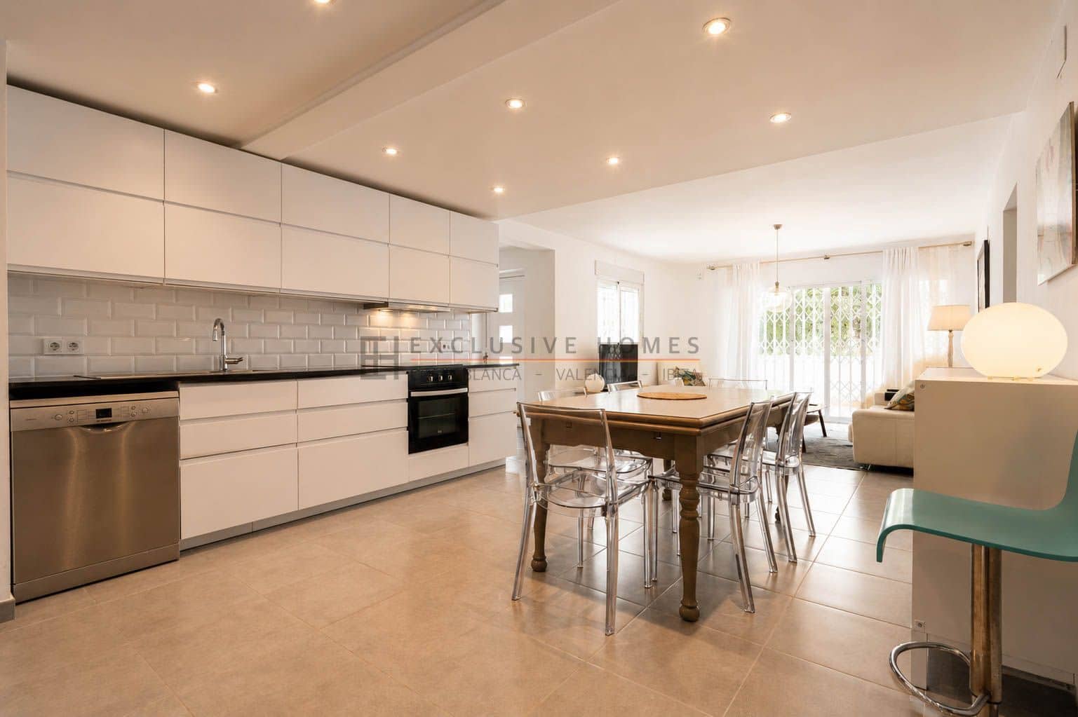 5 soveværelse Villa til salg i La Nucia med swimmingpool garage - € 595.000 (Ref: 9945080)