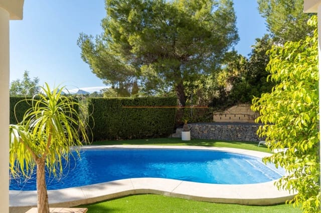 4 bedroom Villa for sale in Altea la Vella, Altea with pool garage - € 990,000 (Ref: 9945081)