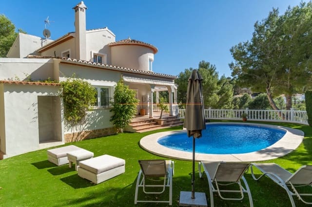 4 bedroom Villa for sale in Altea la Vella, Altea with pool garage - € 990,000 (Ref: 9945081)