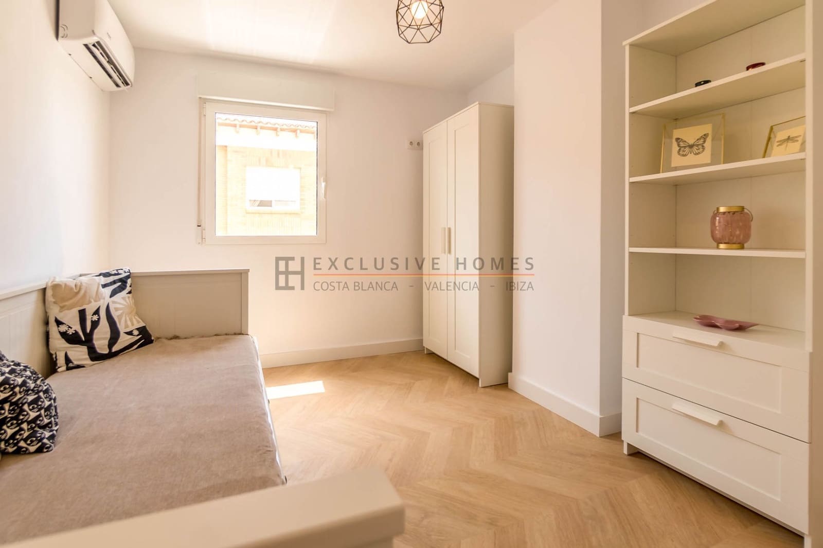 2 bedroom Apartment for sale in Alfaz del Pi / L'Alfas del Pi - € 239,500 (Ref: 9945082)
