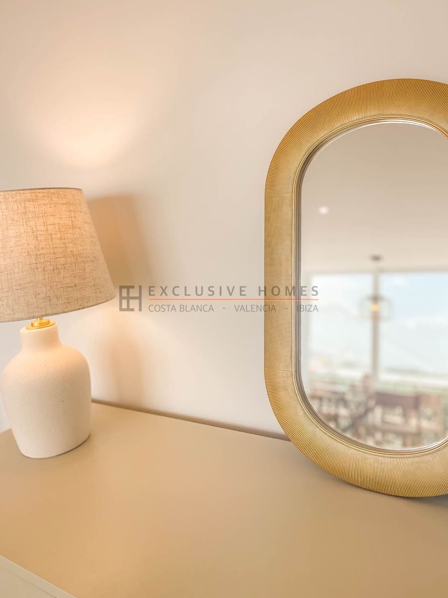 2 bedroom Apartment for sale in Alfaz del Pi / L'Alfas del Pi - € 239,500 (Ref: 9945082)