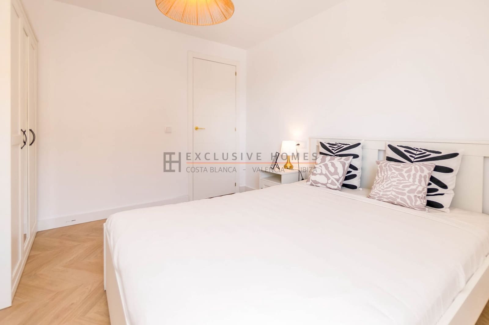 2 bedroom Apartment for sale in Alfaz del Pi / L'Alfas del Pi - € 239,500 (Ref: 9945082)