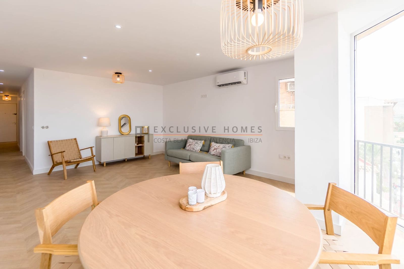 2 bedroom Apartment for sale in Alfaz del Pi / L'Alfas del Pi - € 239,500 (Ref: 9945082)