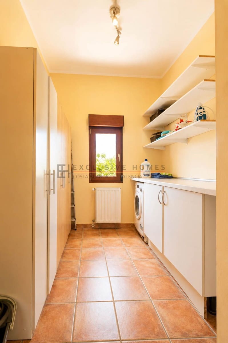 3 soverom Villa til salgs i Alfaz del Pi / L'Alfas del Pi med svømmebasseng garasje - € 1 295 000 (Ref: 9945083)