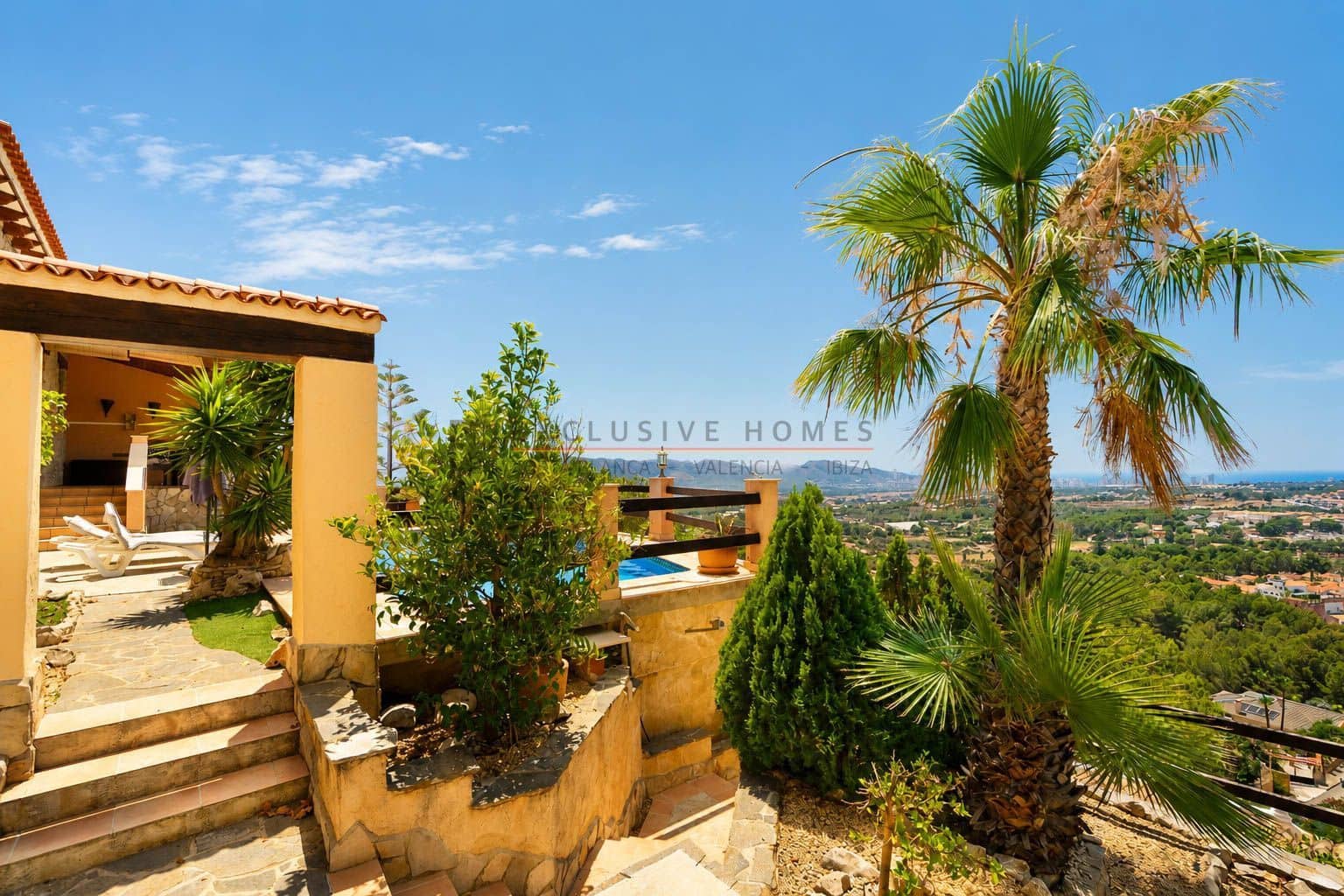 3 soverom Villa til salgs i Alfaz del Pi / L'Alfas del Pi med svømmebasseng garasje - € 1 295 000 (Ref: 9945083)