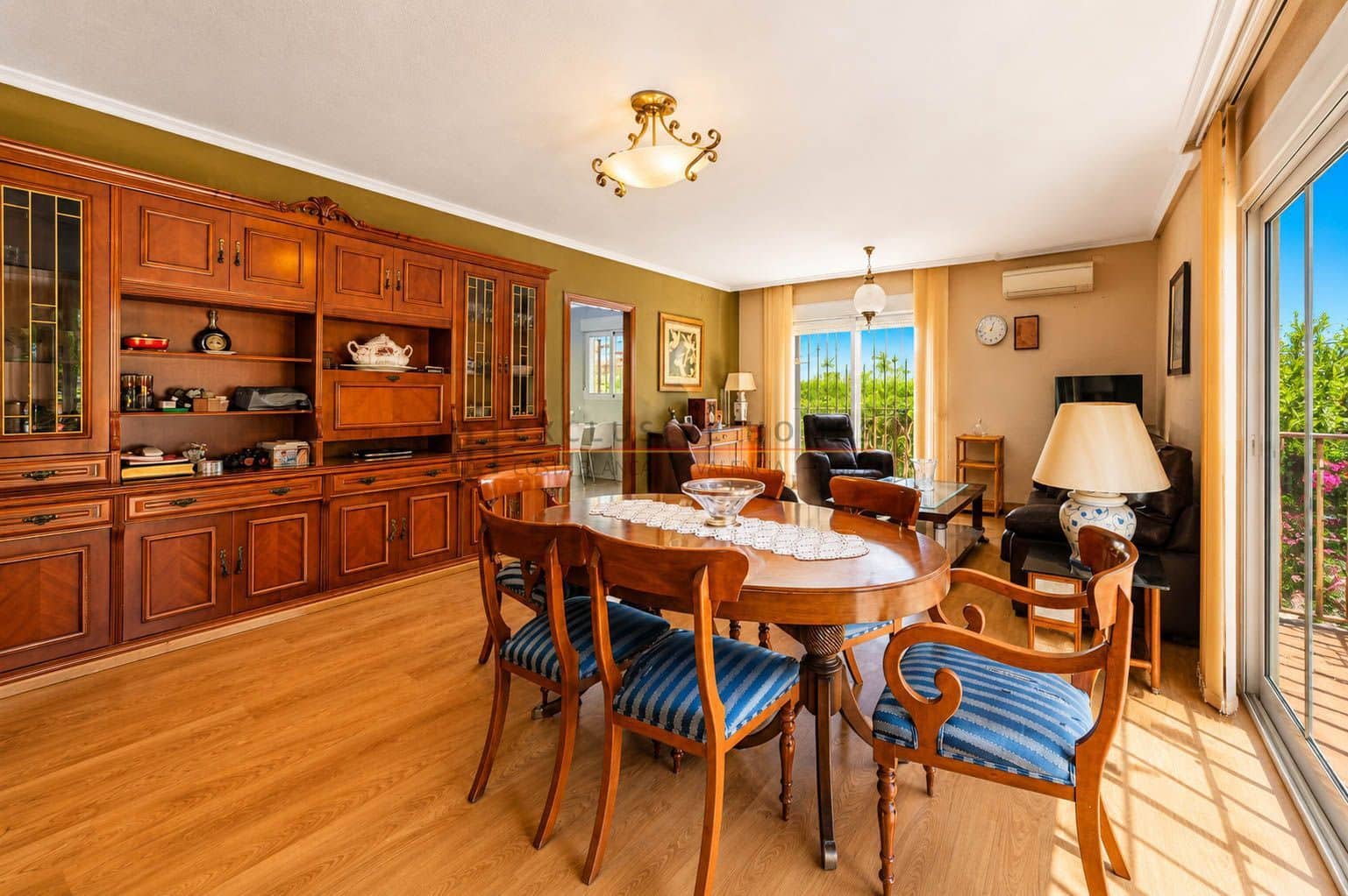 4 bedroom Villa for sale in Benidorm with garage - € 790,000 (Ref: 9949128)