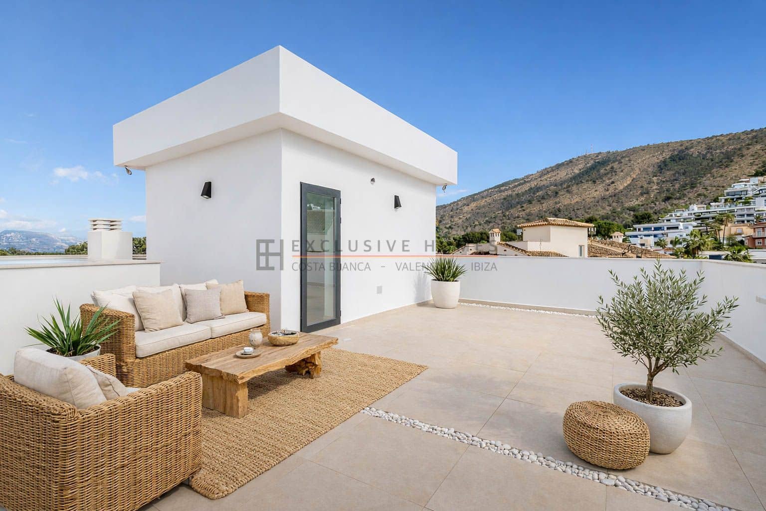 4 soverom Villa til salgs i Albir med svømmebasseng garasje - € 1 195 000 (Ref: 9969185)