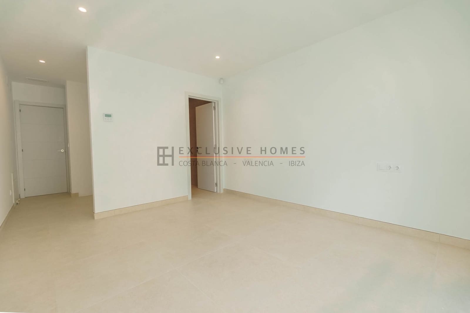 4 soverom Villa til salgs i Albir med svømmebasseng garasje - € 1 195 000 (Ref: 9969185)
