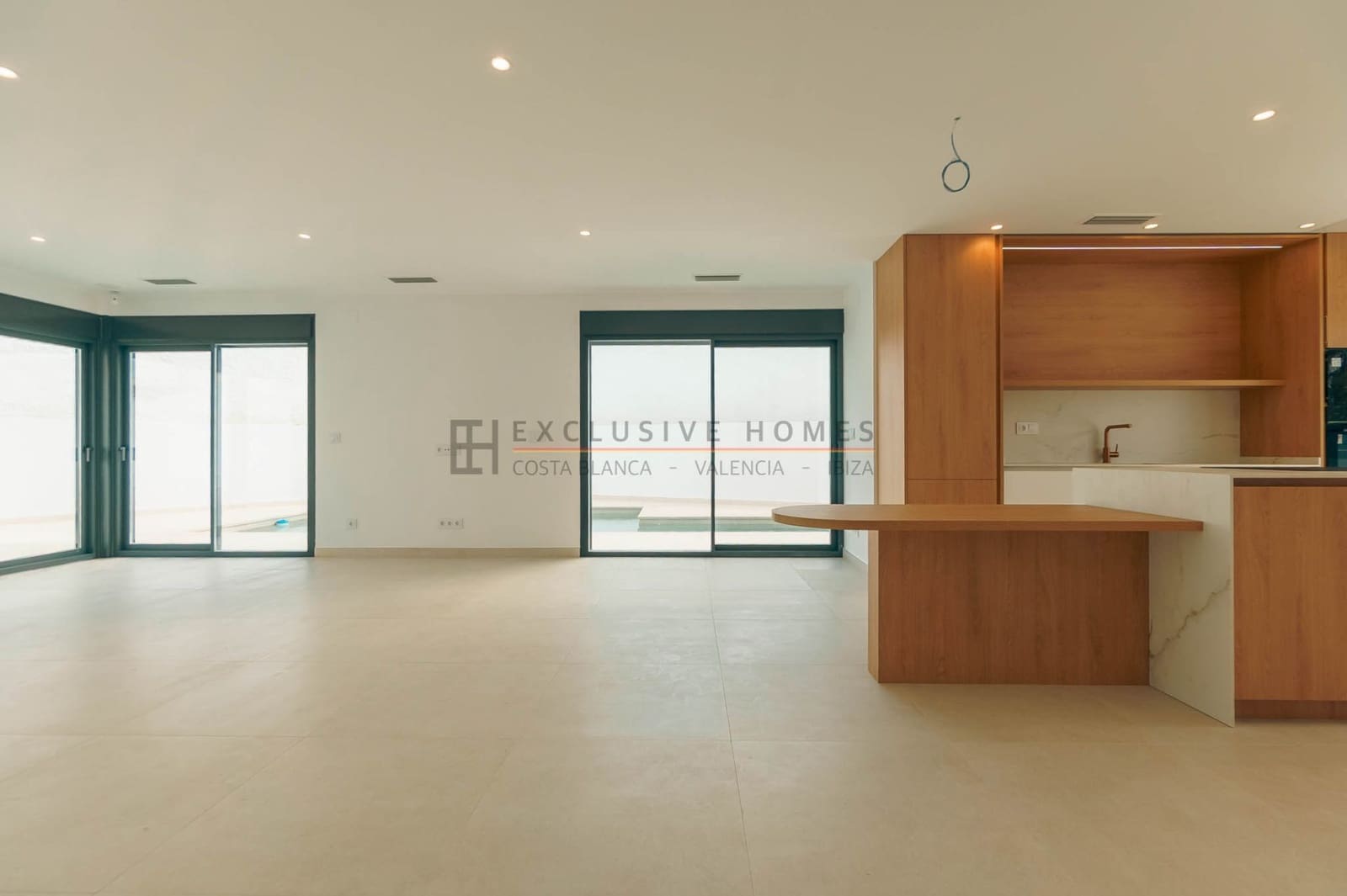 4 soverom Villa til salgs i Albir med svømmebasseng garasje - € 1 195 000 (Ref: 9969185)