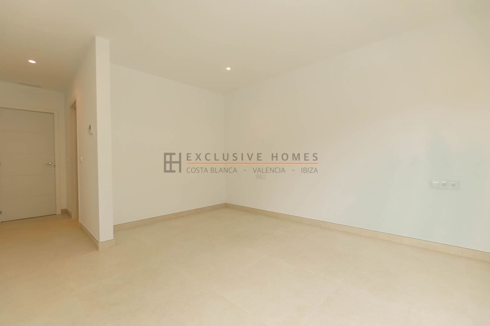 4 soverom Villa til salgs i Albir med svømmebasseng garasje - € 1 195 000 (Ref: 9969185)