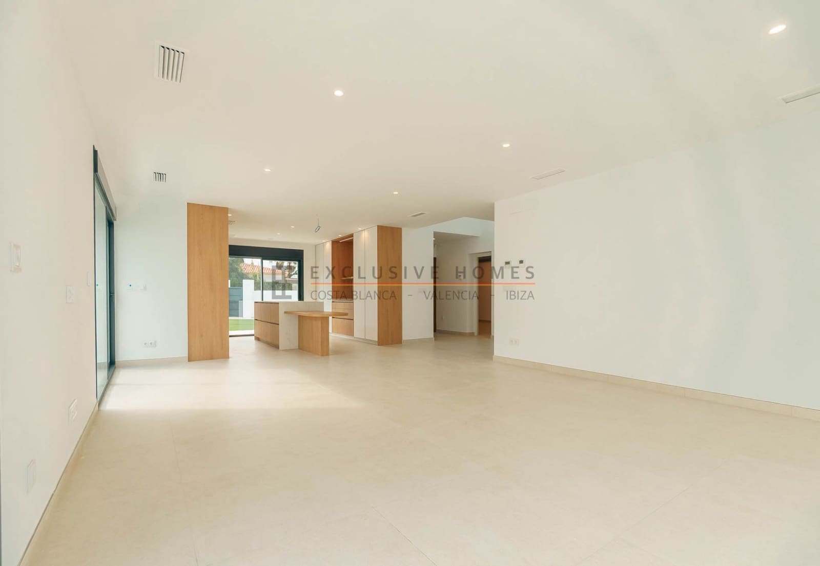 4 soverom Villa til salgs i Albir med svømmebasseng garasje - € 1 195 000 (Ref: 9969185)