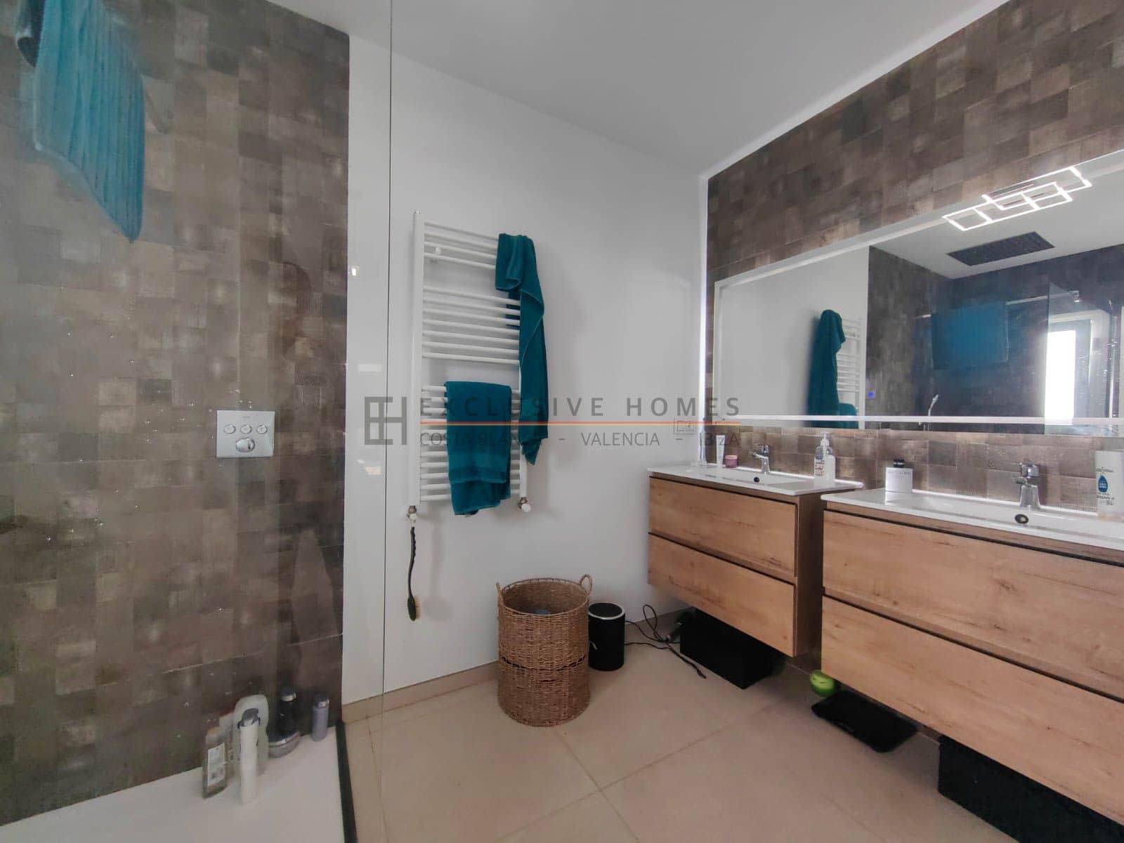 4 soverom Villa til salgs i Calpe / Calp med svømmebasseng garasje - € 899 000 (Ref: 9981802)