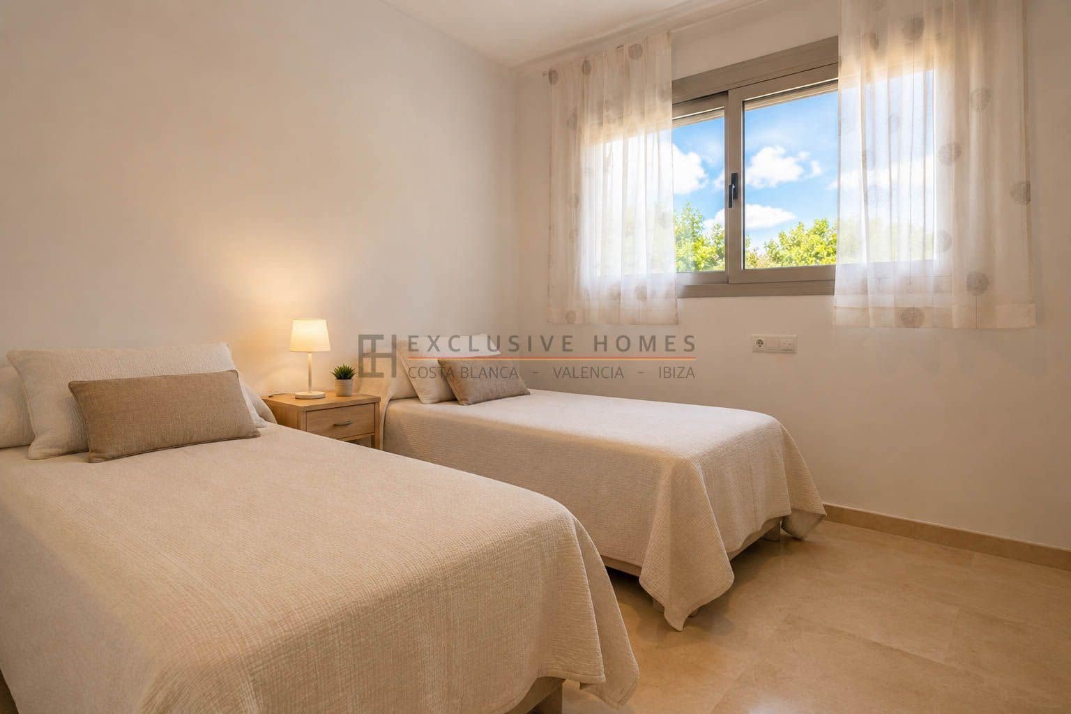 2 soveværelse Penthouse til salg i Albir med swimmingpool garage - € 385.000 (Ref: 9999523)