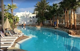 1 sovrum Lägenhet till salu i Cala d'Or med pool - 365 000 € (Ref: 10000749)