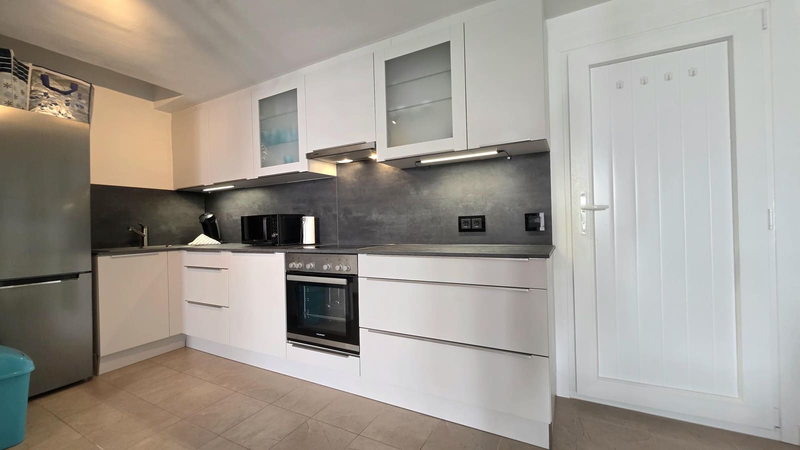 2 sovrum Lägenhet till salu i Cala Esmeralda med pool - 325 000 € (Ref: 10035922)