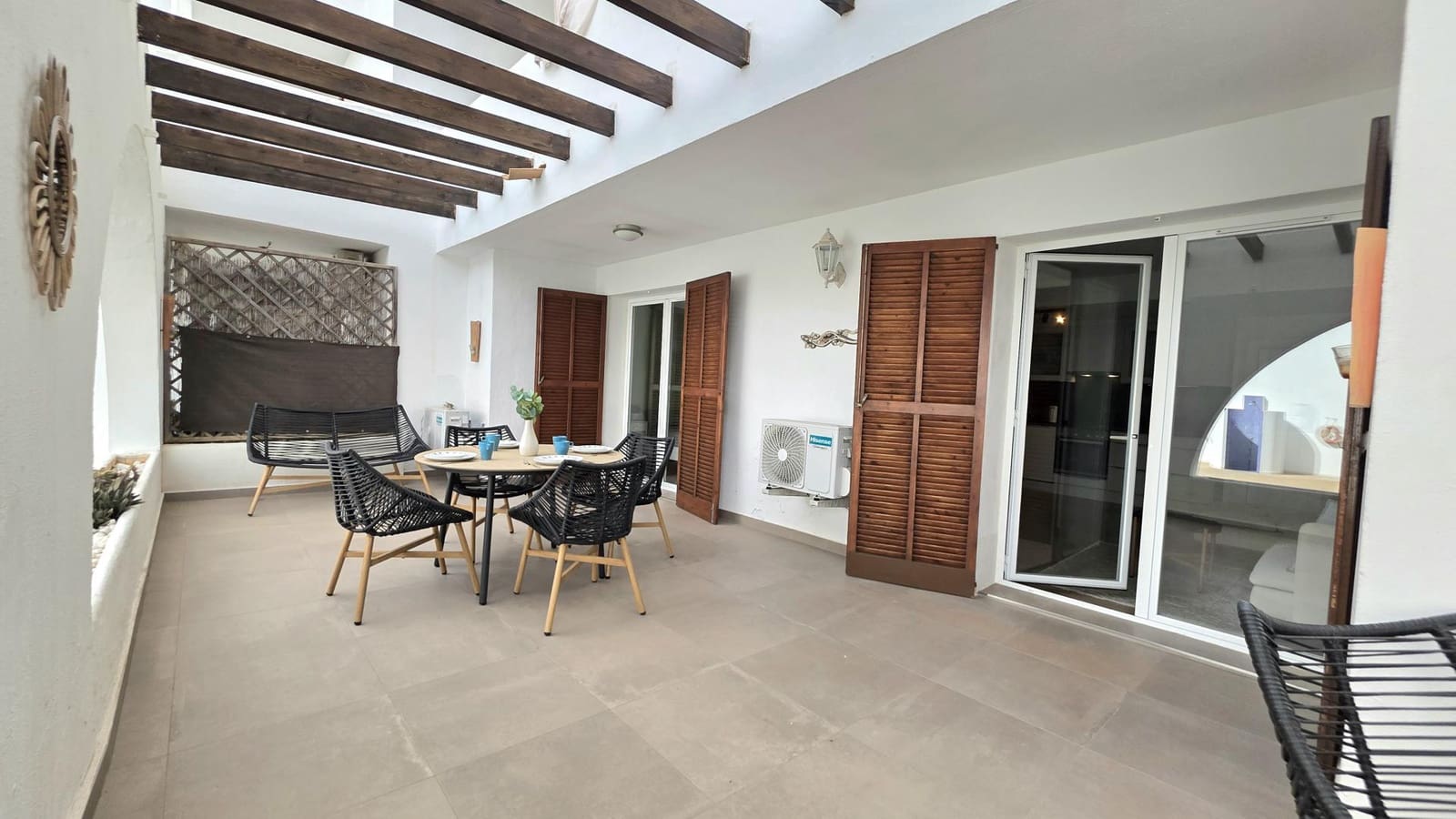 2 sovrum Lägenhet till salu i Cala Esmeralda med pool - 325 000 € (Ref: 10035922)