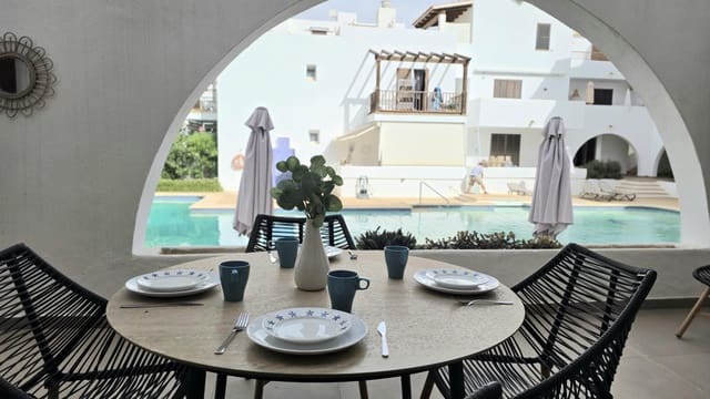 2 sovrum Lägenhet till salu i Cala Esmeralda, Santanyí med pool - 325 000 € (Ref: 10035922)