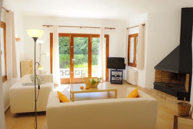 4 slaapkamer Villa te koop in Cala Egos, Santanyí met zwembad - € 1.225.000 (Ref: 10065573)