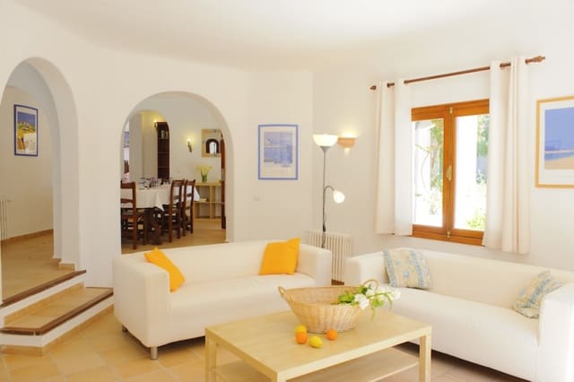4 slaapkamer Villa te koop in Cala Egos, Santanyí met zwembad - € 1.225.000 (Ref: 10065573)