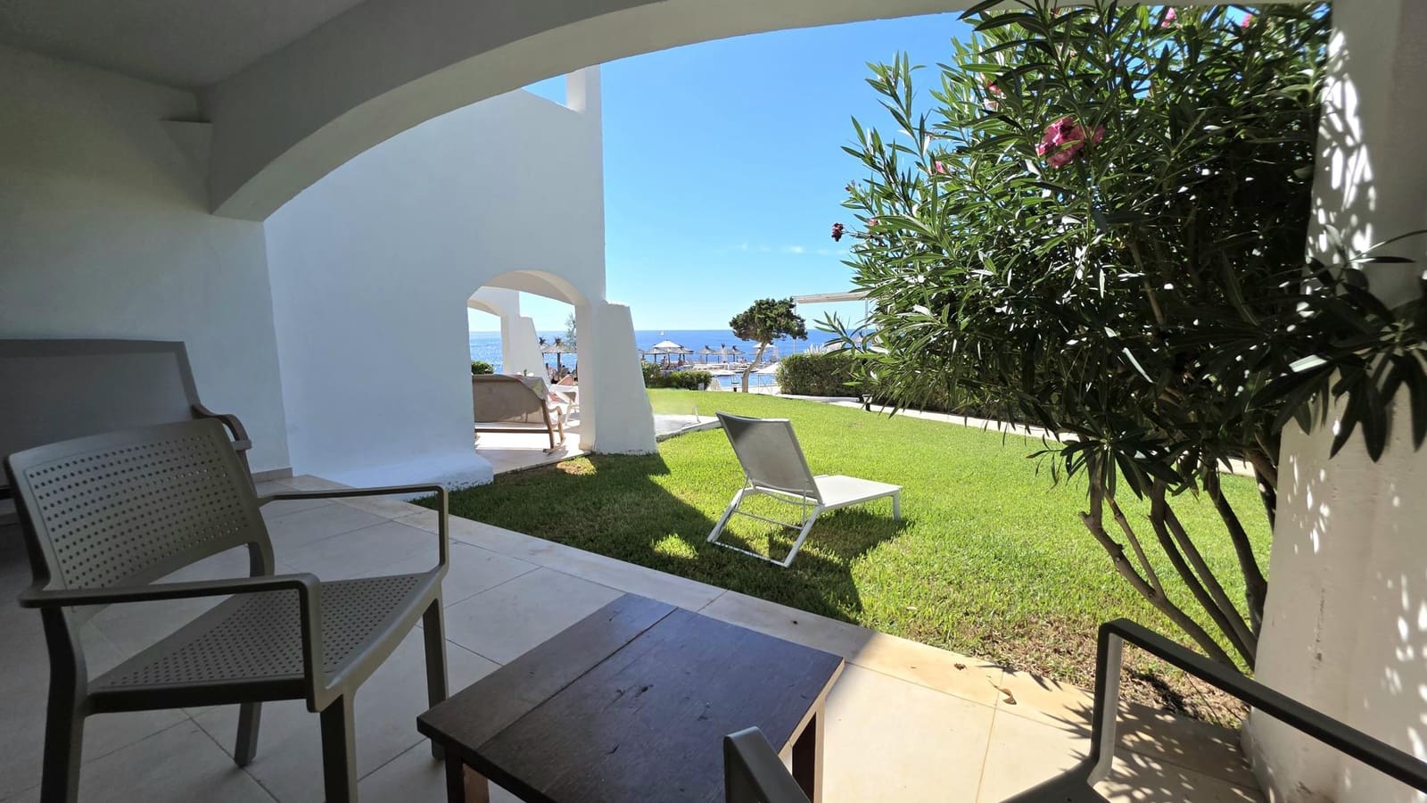 1 bedroom Apartment for sale in Cala Egos with pool - € 265,000 (Ref: 10103492)