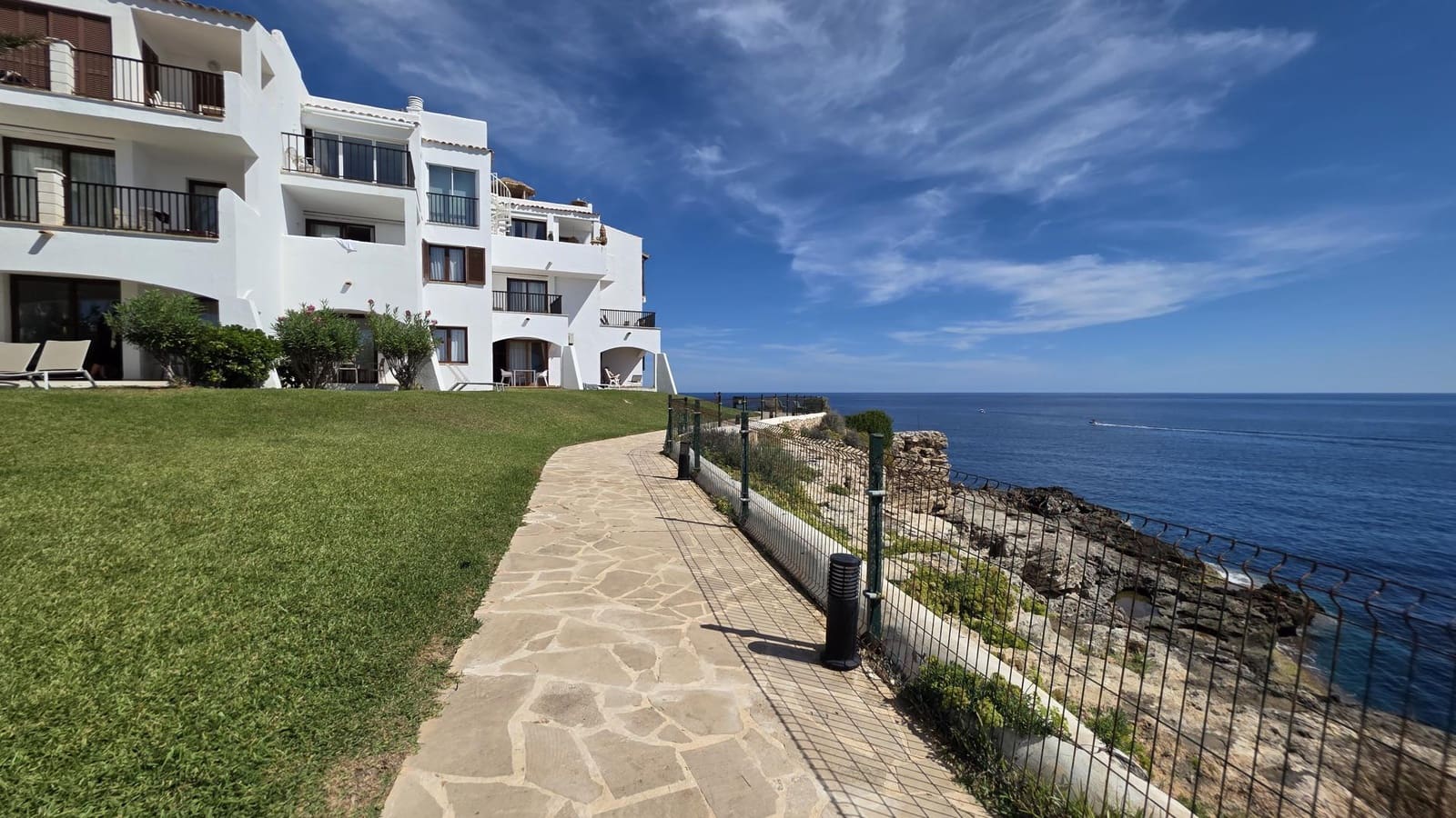 1 bedroom Apartment for sale in Cala Egos with pool - € 265,000 (Ref: 10103492)
