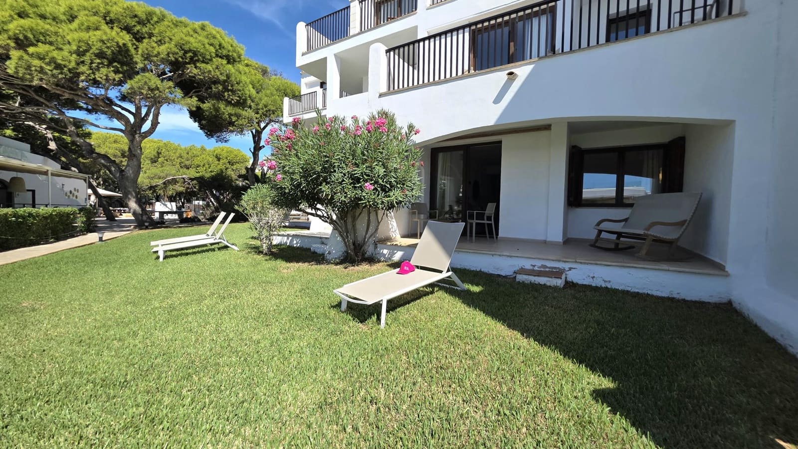 1 bedroom Apartment for sale in Cala Egos with pool - € 265,000 (Ref: 10103492)