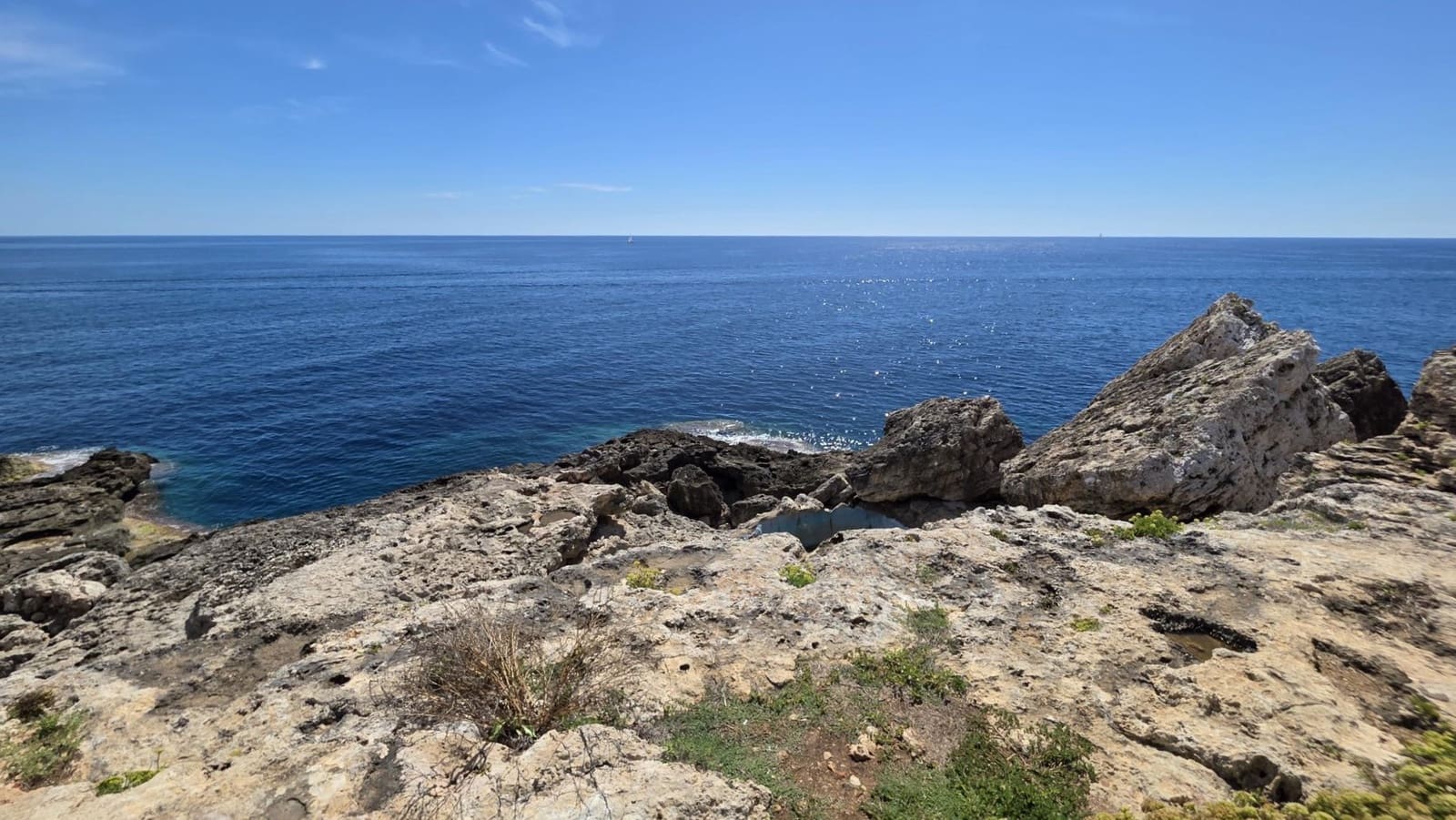 1 bedroom Apartment for sale in Cala Egos with pool - € 265,000 (Ref: 10103492)