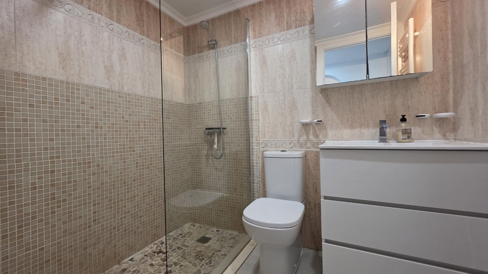 4 sypialnia Dom na sprzedaż w Cala Egos z basenem garażem - 585 000 € (Ref: 10145141)