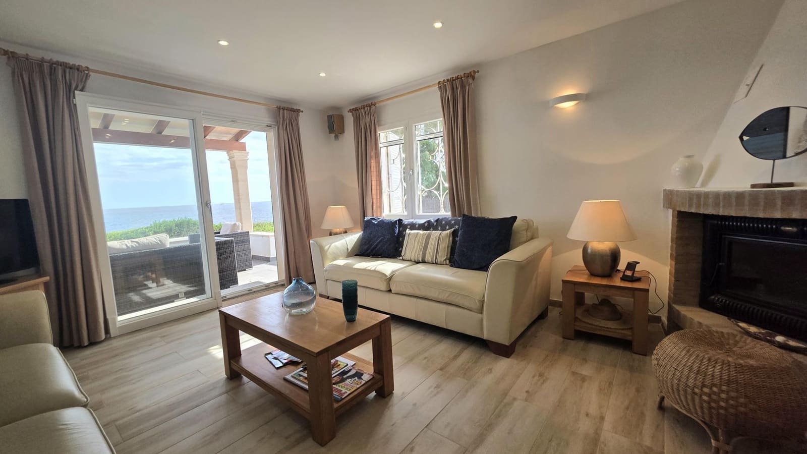 4 bedroom Villa for sale in Cala Egos with pool garage - € 2,495,000 (Ref: 10158650)
