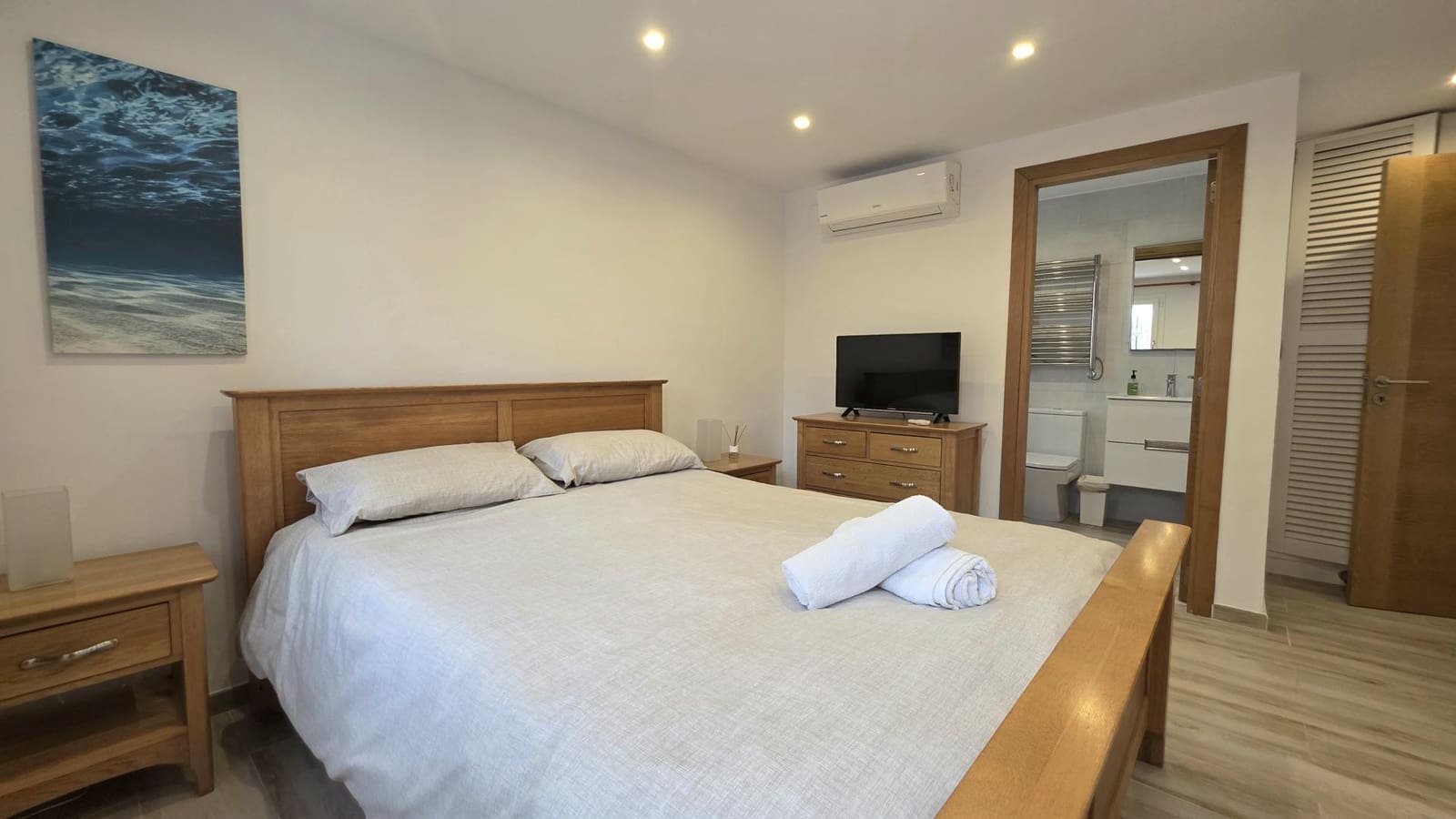 4 bedroom Villa for sale in Cala Egos with pool garage - € 2,495,000 (Ref: 10158650)