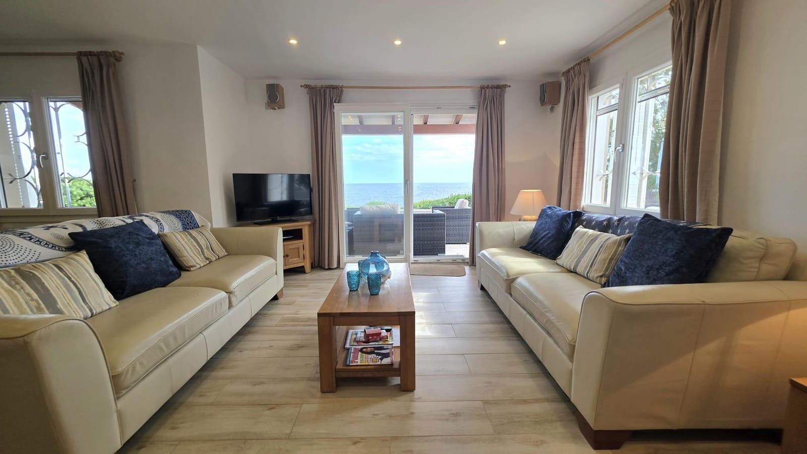 4 bedroom Villa for sale in Cala Egos with pool garage - € 2,495,000 (Ref: 10158650)