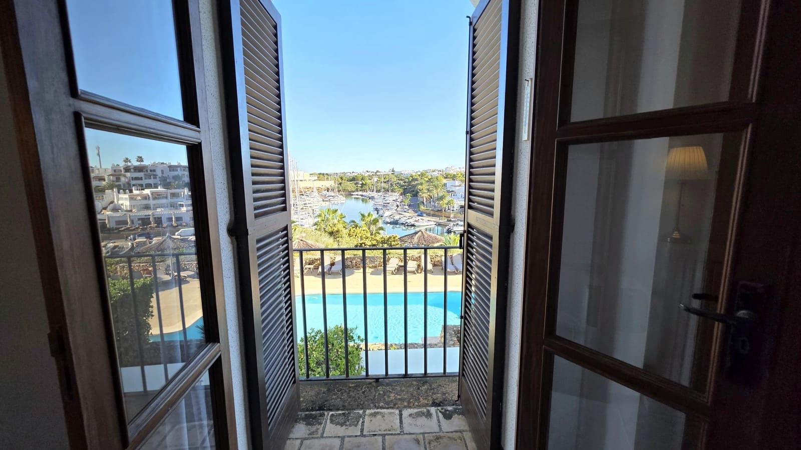 2 sovrum Lägenhet till salu i Cala d'Or med pool - 475 000 € (Ref: 10168883)