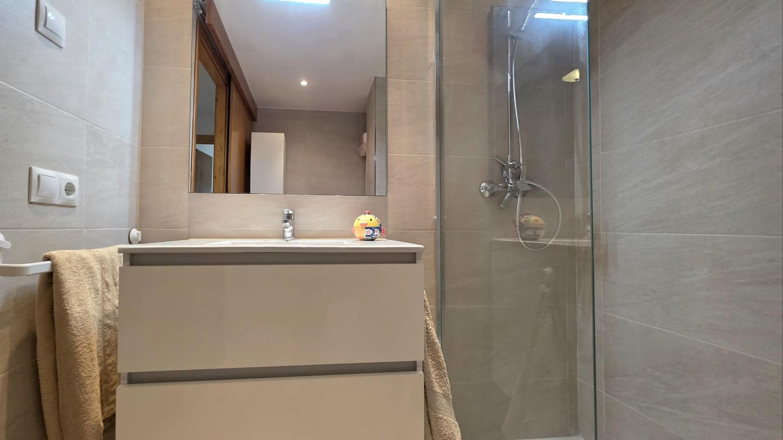 2 sovrum Lägenhet till salu i Cala d'Or med pool - 475 000 € (Ref: 10168883)