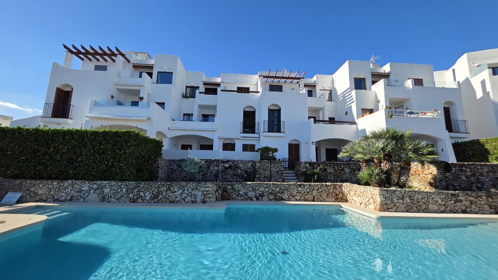 2 sovrum Lägenhet till salu i Cala d'Or med pool - 475 000 € (Ref: 10168883)