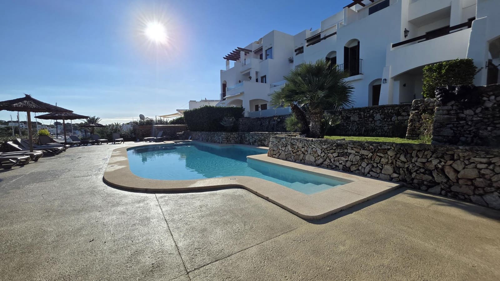 2 sovrum Lägenhet till salu i Cala d'Or med pool - 475 000 € (Ref: 10168883)