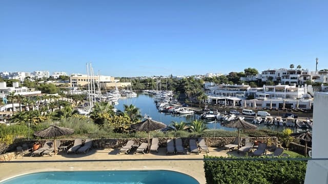 2 slaapkamer Appartement te koop in Cala d'Or, Santanyí met zwembad - € 475.000 (Ref: 10168883)