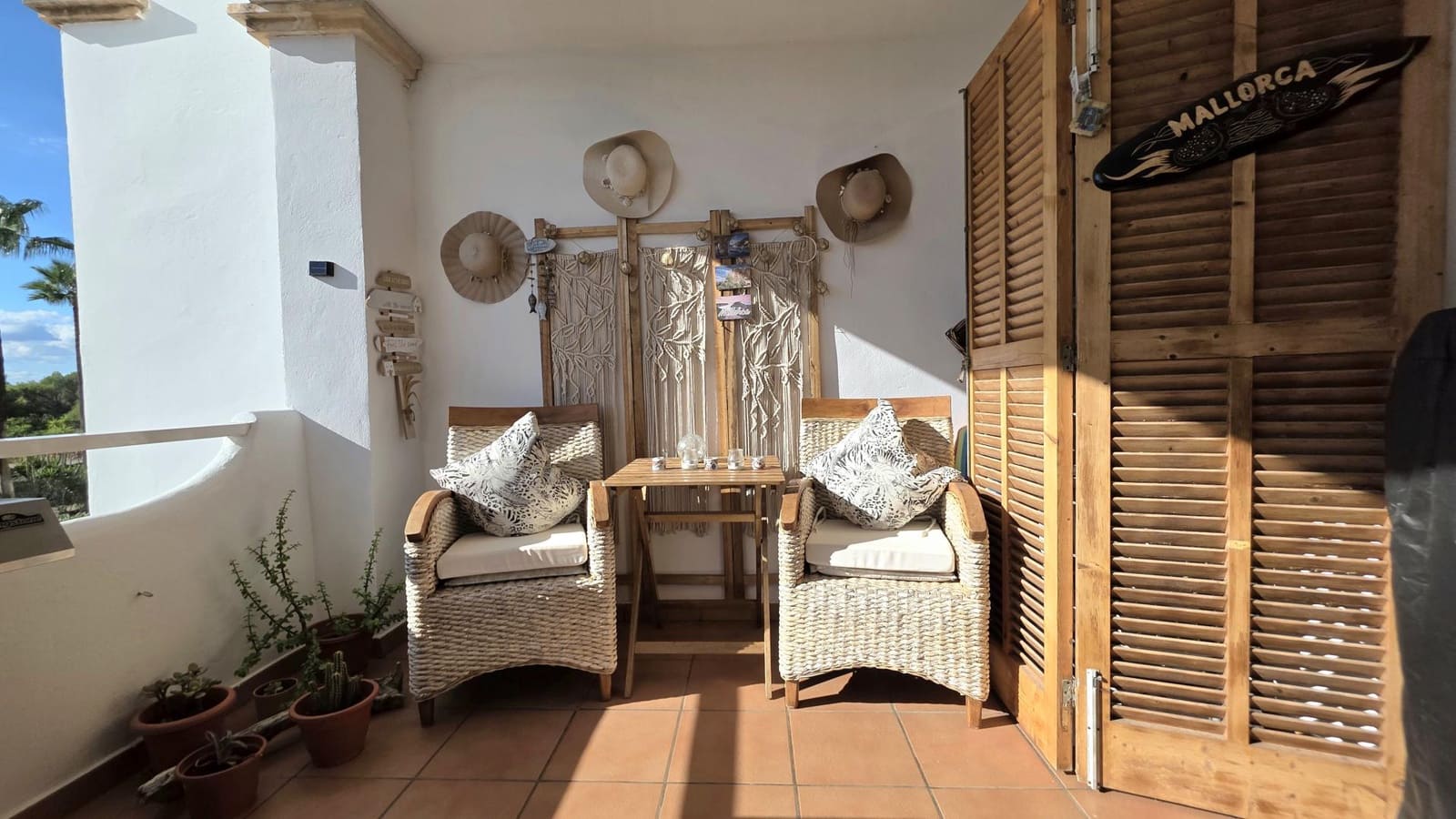 2 soverom Leilighet til salgs i Cala Egos med svømmebasseng garasje - € 439 000 (Ref: 10169270)